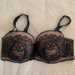 Torrid lacey bra 🖤